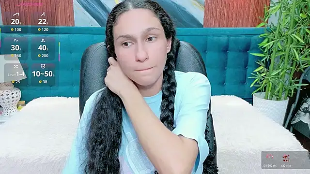 Snapshot of violeta_0426 chatting on 02-18-26, 02:07 violeta 0426 online show from 02-18-26, 02:07