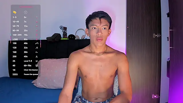 santinaughty online show from 02-02-26, 01:48