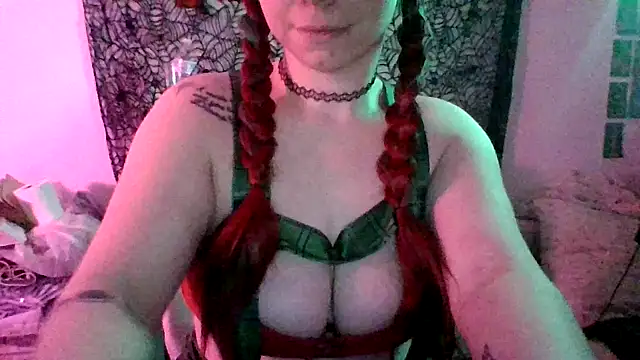 Snapshot of spunfoxxx chatting on 12-02-25, 11:11 spunfoxxx online show from 12-02-25, 11:11