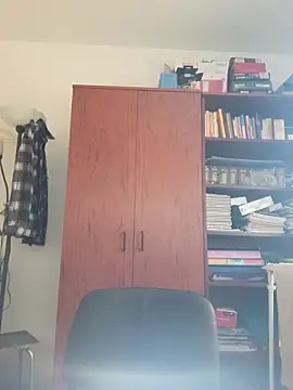 Sareyxon online show from 12-03-25, 10:24