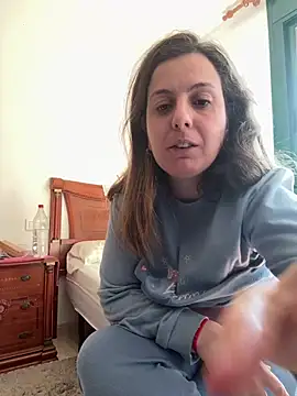 Snapshot of Sareyxon chatting on 03-16-26, 11:47 Sareyxon online show from 03-16-26, 11:47