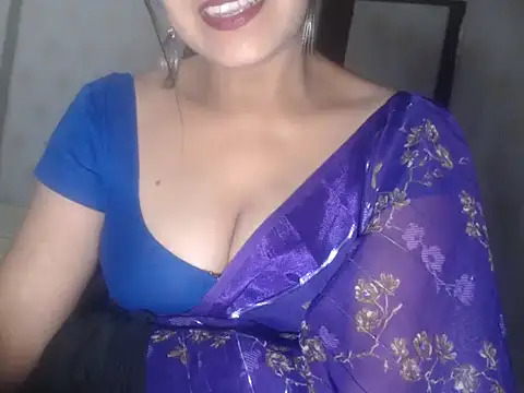 Hotronita123 online show from 05-04-26, 05:31