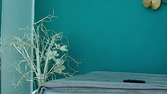 RoxanneJoy online show from 04-01-26, 04:35