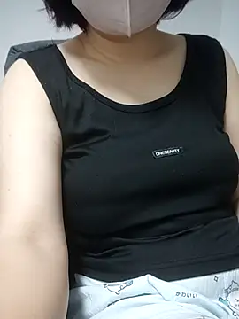 Snapshot of miniiceyya chatting on 02-12-26, 05:41 miniiceyya online show from 02-12-26, 05:41