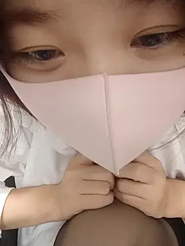 Snapshot of miniiceyya chatting on 02-25-26, 03:10 miniiceyya online show from 02-25-26, 03:10