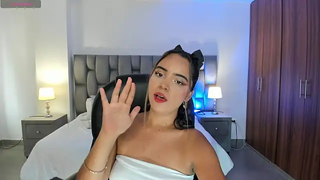 alana martiins online show from 04-15-26, 07:21