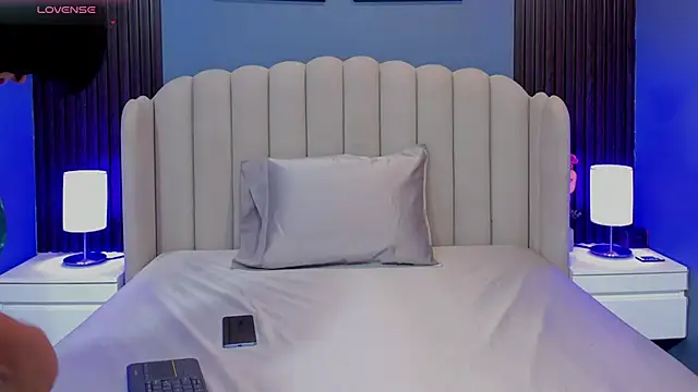 Miia cute18 online show from 12-05-25, 12:25