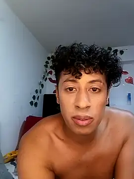 Varek biglatin dick online show from 01-15-26, 03:55