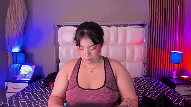 Snapshot of xCharlotte_20 chatting on 03-16-26, 08:46 xCharlotte 20 online show from 03-16-26, 08:46