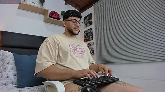 mike foxxx  online show from 02-03-26, 03:59