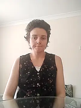 Amy01112 online show from 04-30-26, 10:43