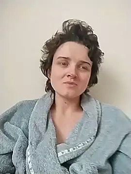 Amy01112 online show from 06-15-26, 05:04