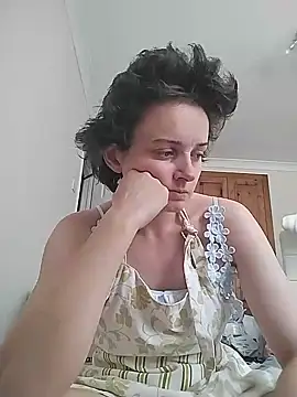 Amy01112 online show from 06-21-26, 02:30
