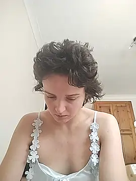 Amy01112 online show from 06-23-26, 01:42