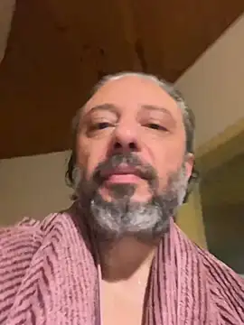 Snapshot of Petebulimia chatting on 04-11-26, 12:59 Petebulimia online show from 04-11-26, 12:59
