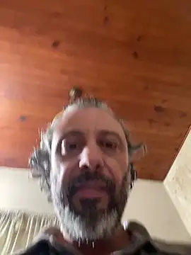 Snapshot of Petebulimia chatting on 04-24-26, 04:20 Petebulimia online show from 04-24-26, 04:20