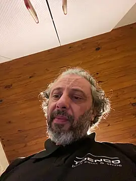 Snapshot of Petebulimia chatting on 04-25-26, 04:26 Petebulimia online show from 04-25-26, 04:26
