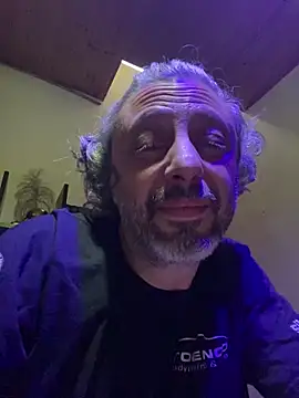 Snapshot of Petebulimia chatting on 04-29-26, 07:31 Petebulimia online show from 04-29-26, 07:31