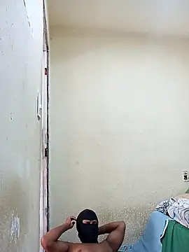 pretolindo2025 online show from 02-01-26, 07:12