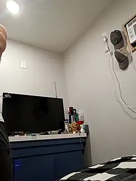 Snapshot of Lalin2323 chatting on 03-20-26, 01:10 Lalin2323 online show from 03-20-26, 01:10