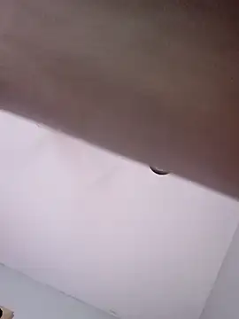 Snapshot of Lalin2323 chatting on 03-25-26, 12:16 Lalin2323 online show from 03-25-26, 12:16