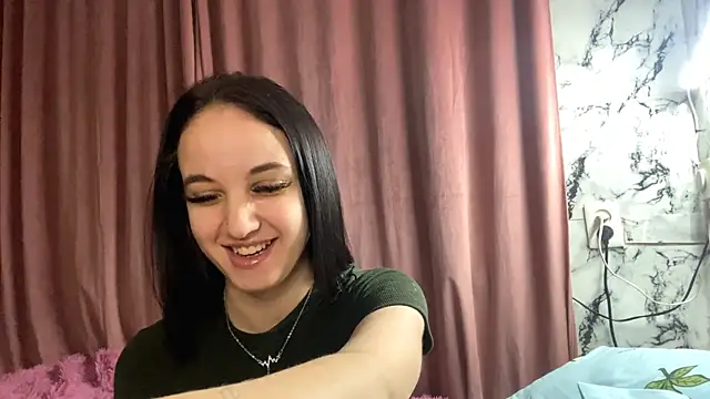 StacyHoyles online show from 12-16-25, 10:42