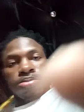 Snapshot of yeisonmurillo27 chatting on 01-08-26, 02:25 yeisonmurillo27 online show from 01-08-26, 02:25