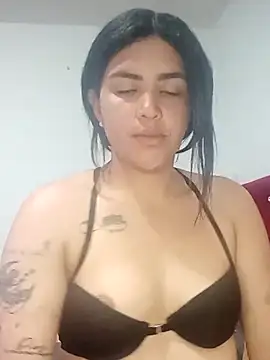 Snapshot of lucy_devil23 chatting on 03-11-26, 07:53 lucy devil23 online show from 03-11-26, 07:53