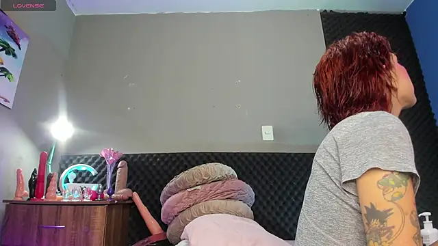 Shadia Squirt online show from 06-13-26, 07:23