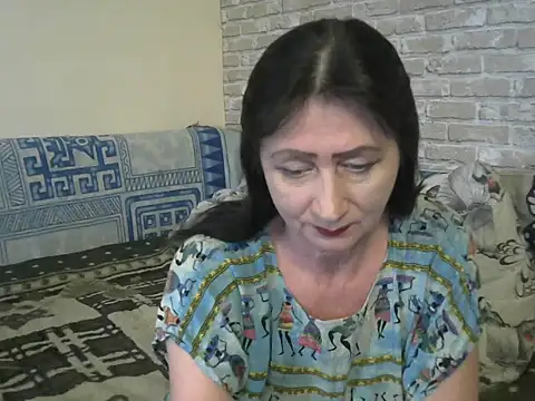 Snapshot of GraceBrist3 chatting on 02-15-26, 08:57 GraceBrist3 online show from 02-15-26, 08:57