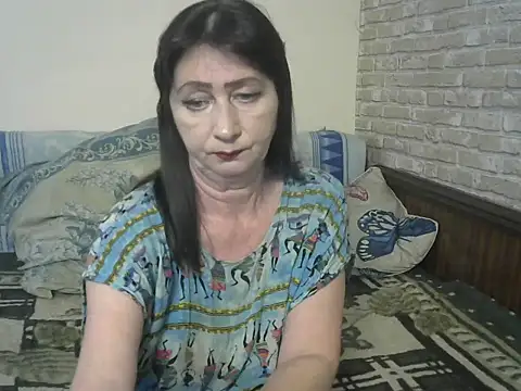 Snapshot of GraceBrist3 chatting on 03-29-26, 04:45 GraceBrist3 online show from 03-29-26, 04:45