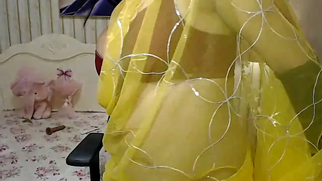 Snapshot of Ghost-04 chatting on 03-21-26, 10:57 Ghost-04 online show from 03-21-26, 10:57