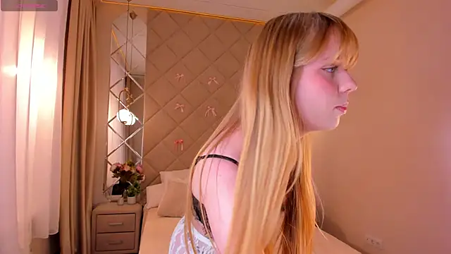 Snapshot of Victori_Fox chatting on 06-27-26, 12:26 Victori Fox online show from 06-27-26, 12:26