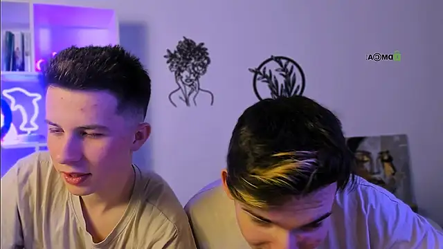 Snapshot of leo_valor chatting on 02-15-26, 07:32 leo valor online show from 02-15-26, 07:32