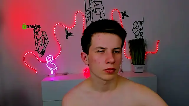 Snapshot of leo_valor chatting on 03-16-26, 10:58 leo valor online show from 03-16-26, 10:58