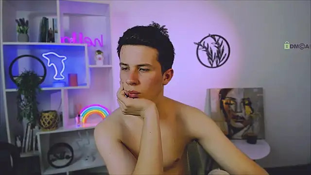 Snapshot of leo_valor chatting on 03-19-26, 01:42 leo valor online show from 03-19-26, 01:42