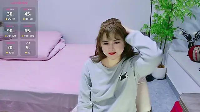 Snapshot of mengjing77 chatting on 02-07-26, 03:38 mengjing77 online show from 02-07-26, 03:38