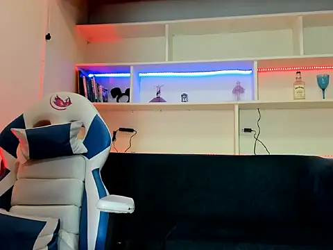 Samantha Martiness online show from 01-15-26, 11:37