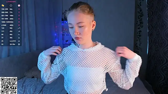 Snapshot of MaireLanda chatting on 04-11-26, 04:39 MaireLanda online show from 04-11-26, 04:39