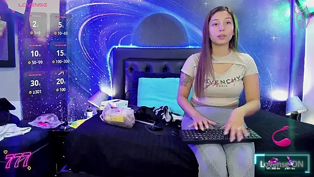 liittleangelss  online show from 06-26-26, 07:18