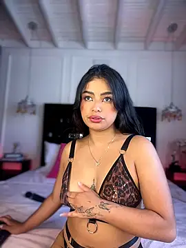 Snapshot of EvaBlazeXXX chatting on 03-15-26, 02:01 EvaBlazeXXX online show from 03-15-26, 02:01