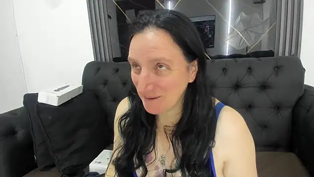 Andre cloefoxx  online show from 12-15-25, 04:39