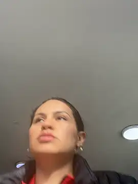 Snapshot of elyra_fox01 chatting on 02-03-26, 01:38 elyra fox01 online show from 02-03-26, 01:38