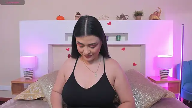 AnikaRomanoff  online show from 05-02-26, 03:39