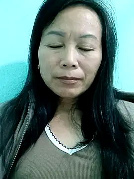 Lili-123k online show from 12-02-25, 11:56