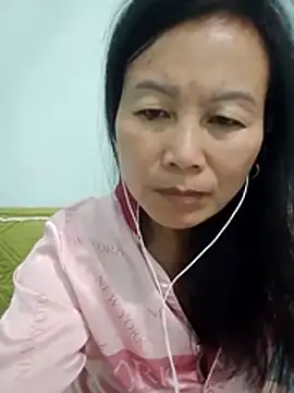 Lili-123k online show from 12-22-25, 06:49