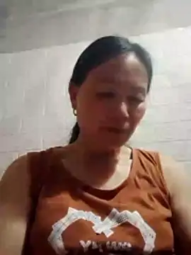 Lili-123k online show from 05-05-26, 02:25
