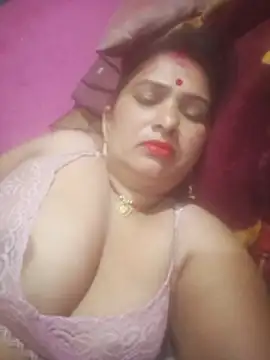 Your-shreya143 online show from 05-25-26, 11:44