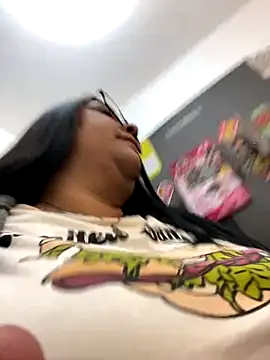 Carameloswing1 online show from 12-20-25, 12:12