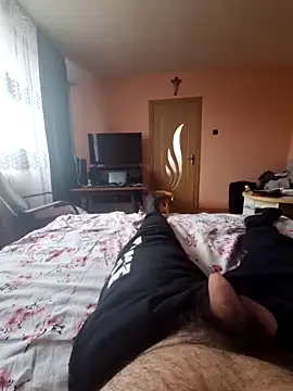 Snapshot of StephanSharp chatting on 12-19-25, 11:17 StephanSharp online show from 12-19-25, 11:17